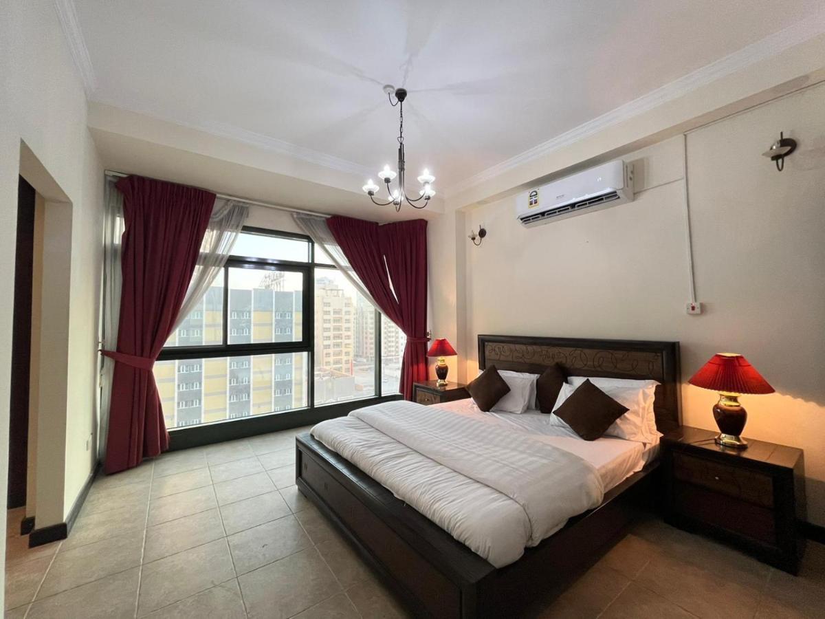 Al Abbas Tower Apartment Manama Ngoại thất bức ảnh