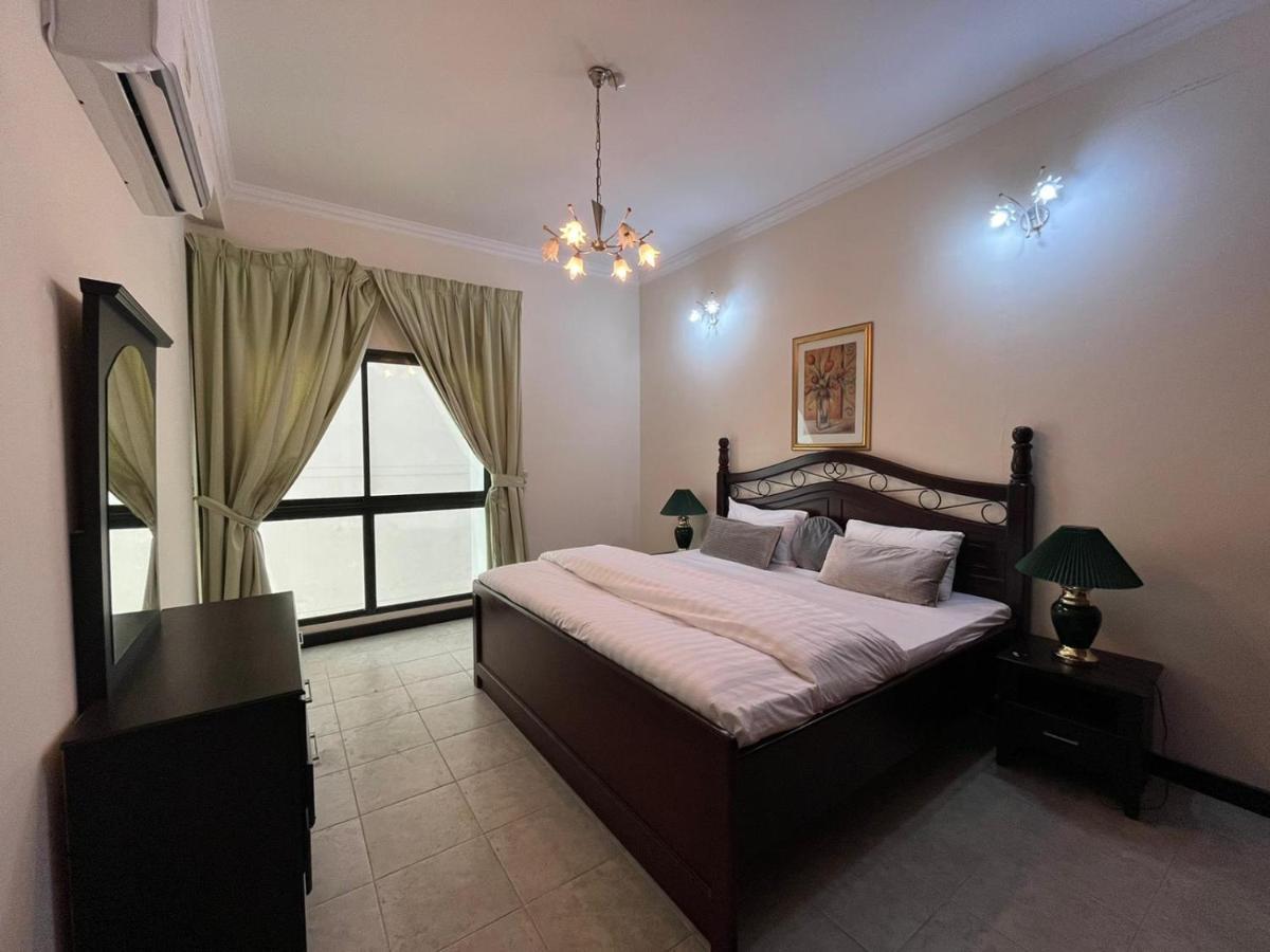 Al Abbas Tower Apartment Manama Ngoại thất bức ảnh